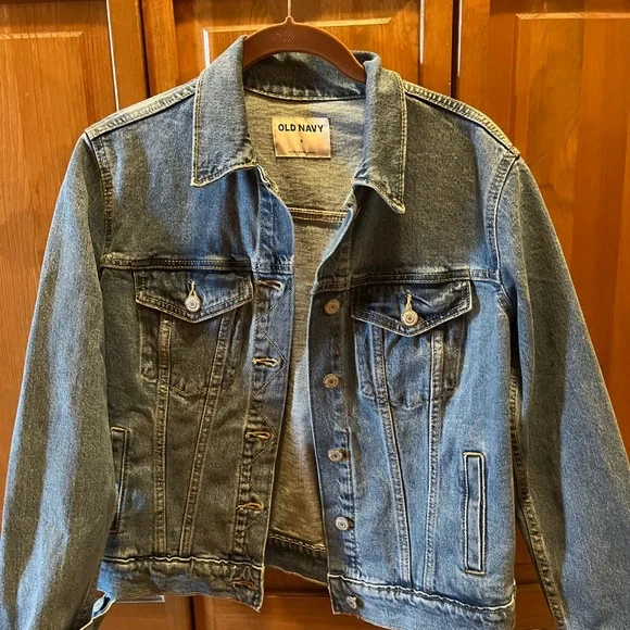 Old Navy Denim Jacket Brand New with Tags - Picture 1 of 3